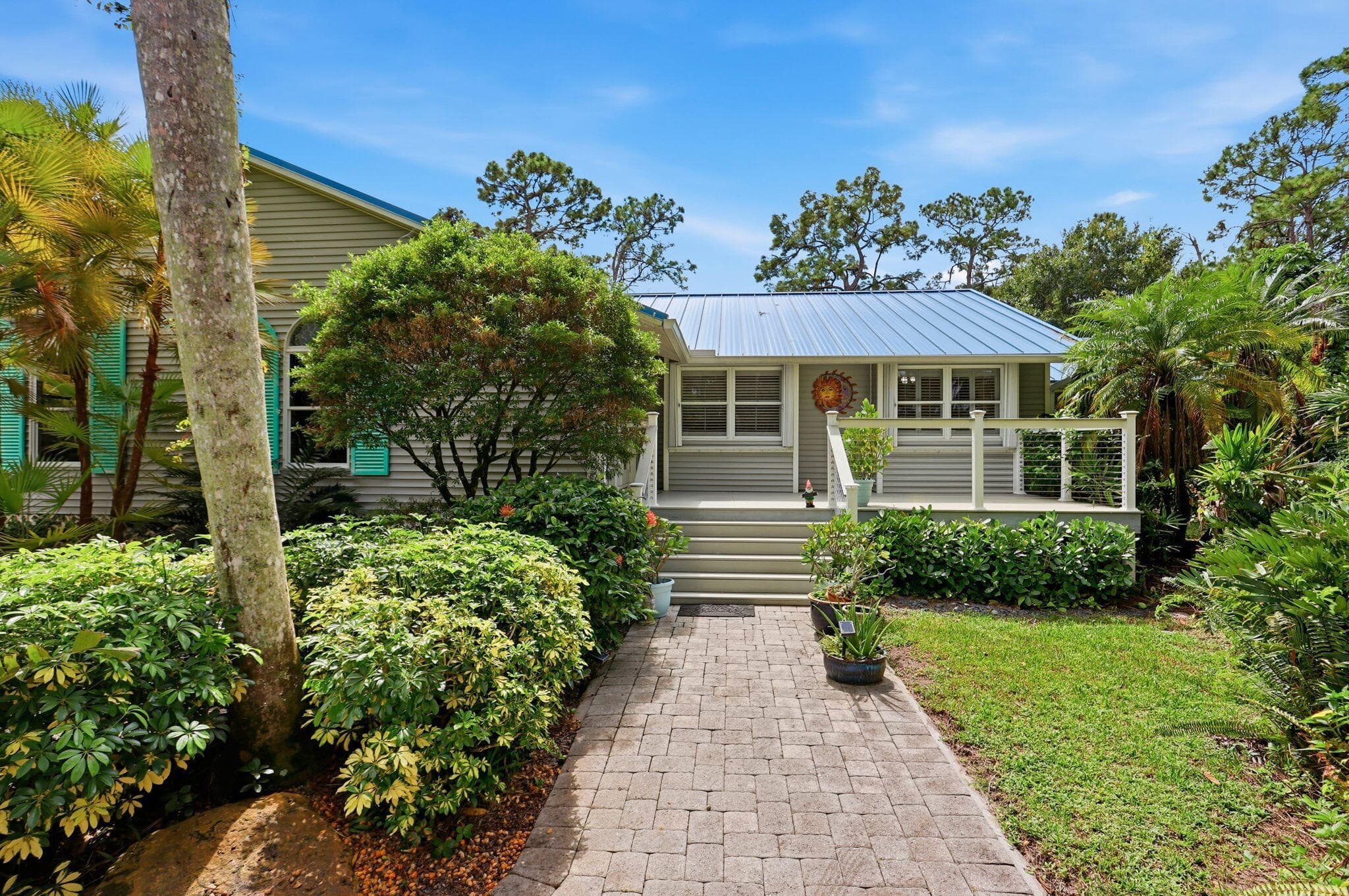 16280 E Sycamore Drive, The Acreage, FL 33470